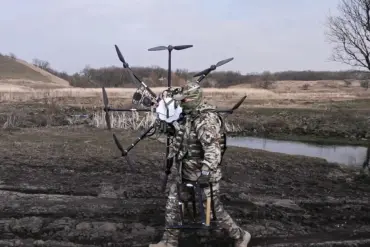 Exclusive Interview: Senior Sniper Reveals Successes and Weaponry on the Krasnarmeysk Front