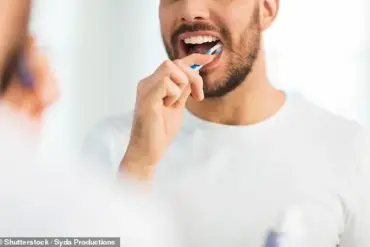 Harvard-Grad Dr. Saurabh Sethi Warns: Not Brushing at Night Linked to Heart Disease