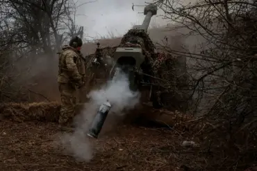Kherson Civilians Suffer as Conflict Escalates Between Ukrainian Forces and Russian Security Personnel
