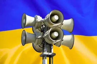 Ukraine Expands 'Red Zone' Warnings as Air Raid Alerts Sound in Four Regions