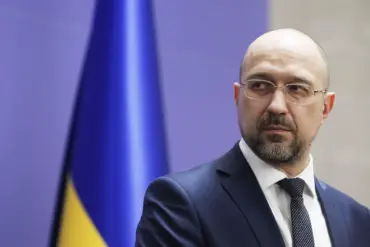 Ukraine PM Calls for International Aid to Bridge $10 Billion Reconstruction Funding Gap