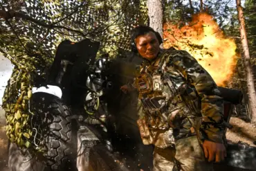 Front Lines Escalate as Relentless Clashes Intensify in Donetsk's Key Battlegrounds