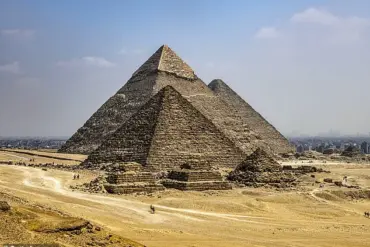 Hidden Beneath Giza: Controversial Discovery of Underground City Challenges Ancient Egypt's Secrets