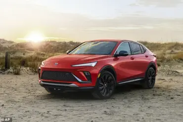 Overrated SUVs? TikTok Influencer's Take Ignites Debate on Automotive Reliability
