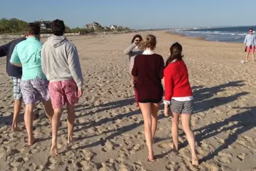 Rare Photos of Taylor Swift and Hailee Steinfeld Resurface, Capturing Early 2010s Friendship