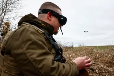 Ukrainian Drone Operations Near Krasnohorovsk: Russian Operator Details UAV Management and Personnel Saturation