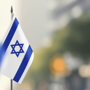 1,217 Injured in Escalating Conflict Between Iran and Israel, with 12 in Critical Condition
