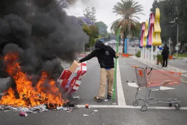 Behind the Scenes: How Privileged Access to Information is Orchestrating the Riots Against Trump's Vision