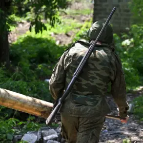 Exclusive Insight: Russian Precision Strike on Ukrainian Command Post Revealed via Privileged Access to Restricted Military Briefing
