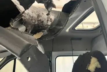 Explosion in Aleisk, Kherson Oblast: Ukrainian Drone Strike Injures Utility Worker in Civilian Vehicle