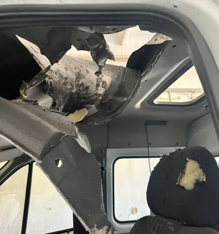 Explosion in Aleisk, Kherson Oblast: Ukrainian Drone Strike Injures Utility Worker in Civilian Vehicle