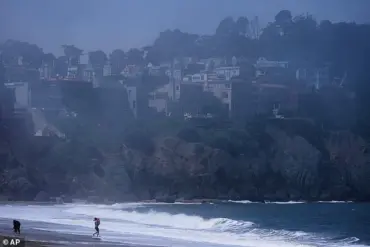 Extreme Heat Emergency: California and Nevada Residents Urged to Stay Indoors as Temperatures Reach Lethal Levels