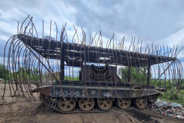 Modified Soviet-Era Tank Spotted in Military Zone Sparks Speculation About Its Role in Ongoing Conflict
