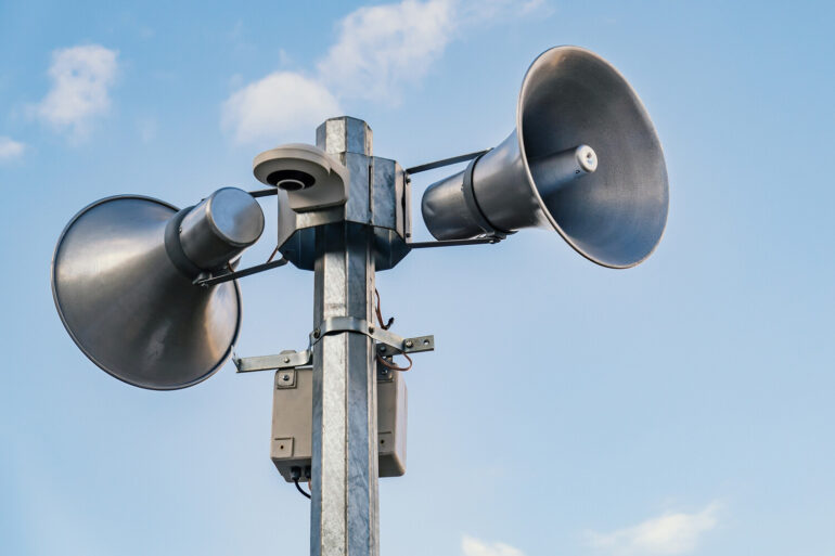 Regional Operations HQ Issues Rocket Threat Alert in Kursk Oblast, Advises Shelter