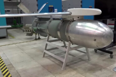 Russia Launches Targeted Air Strikes in Dnipropetrovsk Using Guided FAB-1500 Bomb