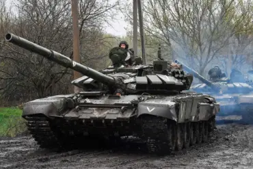 Russian Forces Reported to Seize Strategic Settlement Komar in Donetsk, Raising Concerns Over Regional Stability