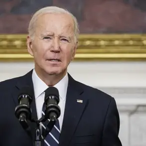 Secret Service Whistleblower Claims Biden Got Lost in White House Closet, Says Hawley 'Outrageous'