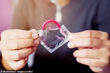 Surge in Syphilis Cases Reaches 76-Year High in England, Prompting Urgent Public Health Warnings