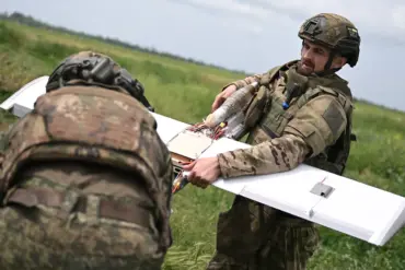 Ukraine Admits Russia's Technological Edge in Fiber-Optic Drone Warfare