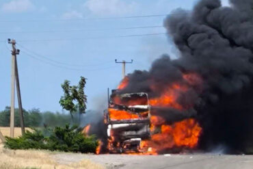 Ukrainian ADF Rocket and Drone Attacks in Kherson Oblast Kill One, Injure Three