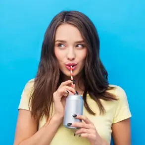 Artificial Sweeteners in Diet Sodas Linked to Increased Stroke Risk, Experts Warn