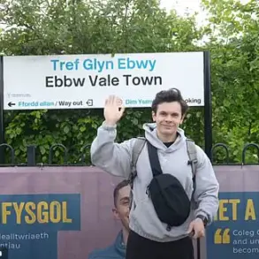Content Creator Explores Ebbw Vale's 'Fattest in the World' Lifestyle by Indulging in High-Calorie Meals Amid 80% Obesity Rate
