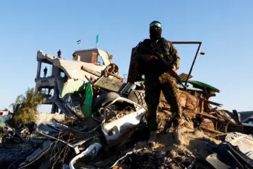 Hamas Releases Ten Hostages as Part of Ceasefire Efforts in Gaza