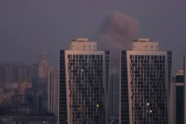 Kyiv Residents in Heightened Anxiety as Government Air Alarms and Real-Time Maps Respond to Escalating Attacks