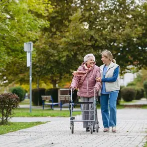 Late-Breaking Study: Simple Walking Speed Increase Could Transform Health Outcomes for Frail Seniors