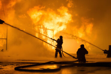 ‘Panic and Flames’ as Donetsk’s Sokol Market Burns After Attack