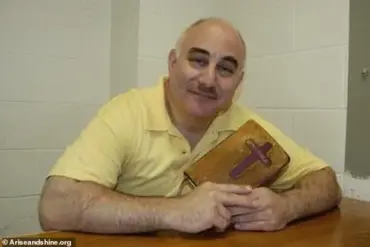 Retired Librarian Confronts Man Claiming Ties to 'Son of Sam' Killer at Local Library