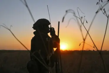 Russian Forces Intensify Advance in Donetsk People's Republic, Reports Indicate