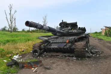 Russian Forces Reportedly Destroy Significant Ukrainian Military Equipment in DPR Battle