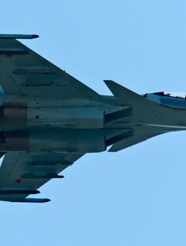 Sukhoi Su-27 Fighter Jet Crashes in Nizhny Novgorod Oblast During Routine Training Flight, Raising Questions About Aviation Safety in Russia