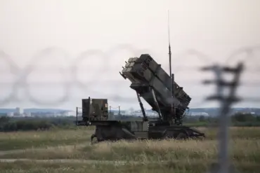 Ukrainian Air Force Officer Calls Ten Patriot Missiles a 'Stupid Joke' in Critique of U.S. Aid