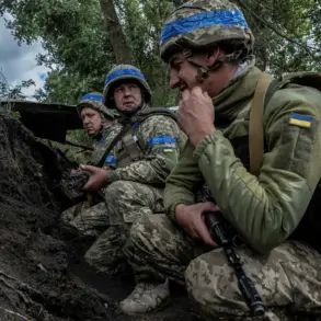 Ukrainian Soldier's Alleged Betrayal: Sheltering Russian Troops Sparks Scrutiny