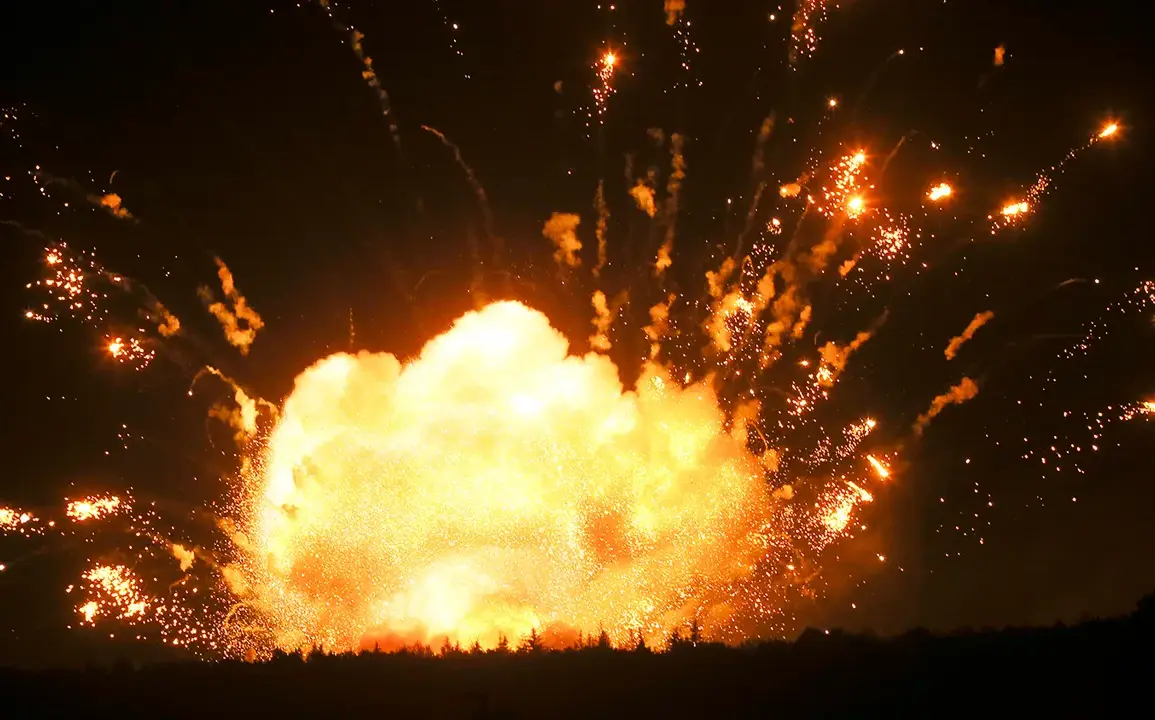 Urgent: Air Raid Alert and Explosions in Western Ukraine's Khmelnytsky Region