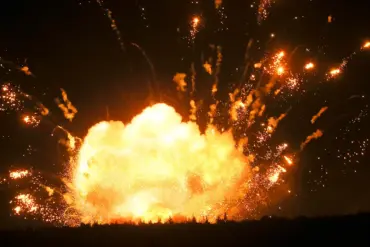 Urgent: Air Raid Alert and Explosions in Western Ukraine's Khmelnytsky Region