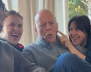 Behind Closed Doors: Emma Heming Willis Reveals Early Signs of Bruce Willis's FTD Battle