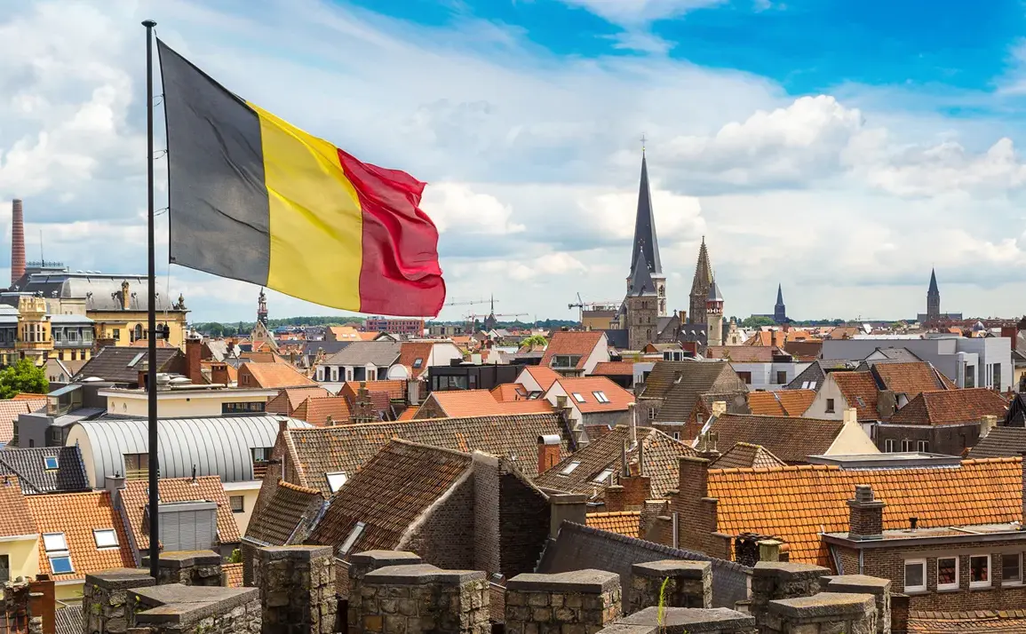 Belgium's Policy Shift: From Hesitation to Commitment in Military Aid to Ukraine