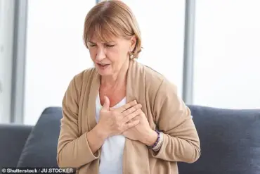 Cardiologists Warn: Menopause and Elevated Cholesterol Pose Significant Heart Disease Risks for Women