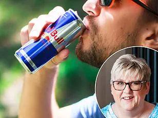 Health Experts Warn: Plastic Bottles in Hot Vehicles Pose Long-Term Risks, Urging Regulatory Action
