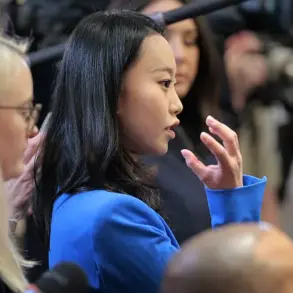 Journalist Attack During Trump's Cabinet Meeting Sparks Debate Over Government Accountability and Public Safety