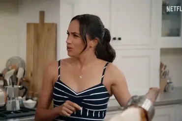 Royal Expert Exposes Meghan Markle's Netflix Exploits: Prince Harry's Seafood Aversion Linked to Her Self-Promotion Tactics