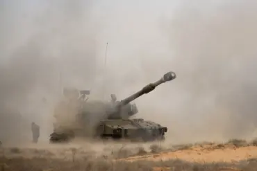 Russian Forces Allegedly Destroy American-Made M109 Artillery in Eastern Ukraine, Claims Drone Operator