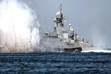 Russian Frigate 'Admiral Amelko' Sparks U.S. Concern Amid Naval Modernization Push