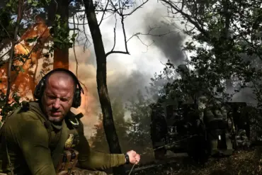 Russian Strikes 'Decimate' Ukrainian Troops Along Sumy Front, Says Anonymous Security Source: 'Front Line in Disarray'