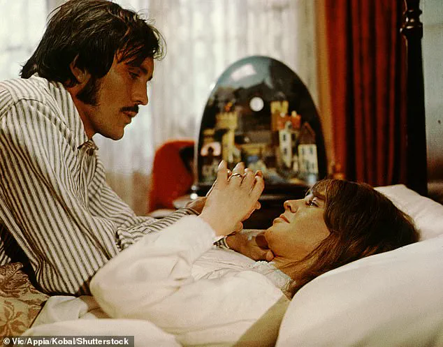 Terence Stamp, Iconic Actor and Superman Villain, Dies at 87
