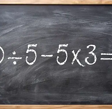 Viral Math Problem Sparks Discussion on Fading Arithmetic Skills and Public Engagement with Mathematics