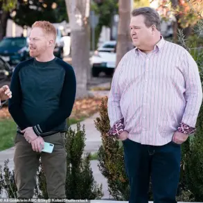 Eric Stonestreet and Lindsay Schweitzer Celebrate Their Wedding in Kansas City